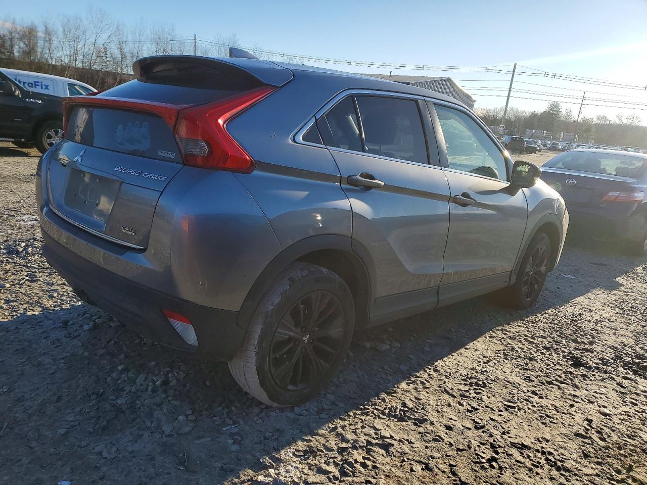 2018 MITSUBISHI ECLIPSE CROSS LE — снимка 3