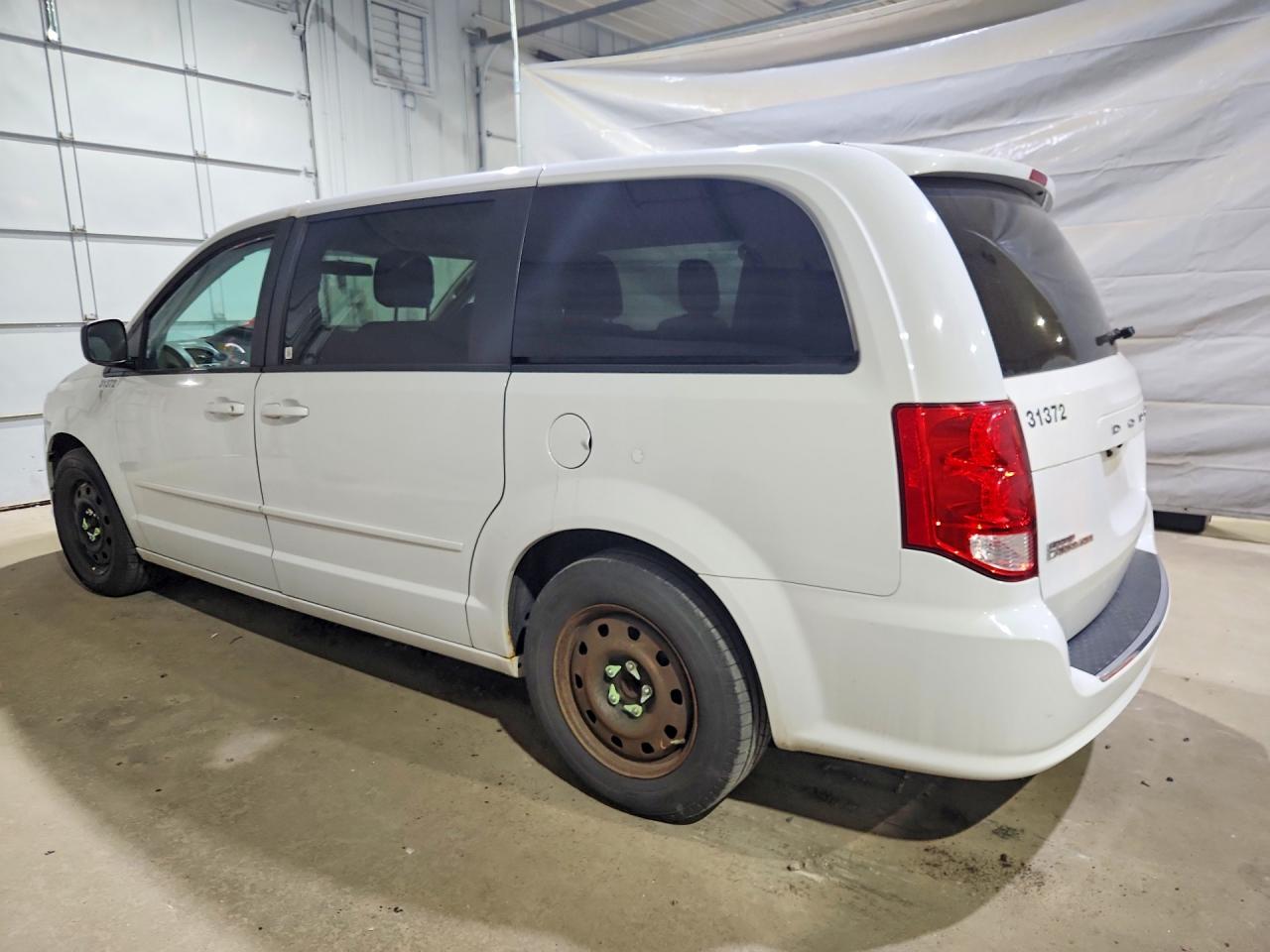 2015 DODGE GRAND CARAVAN SE — снимка 2