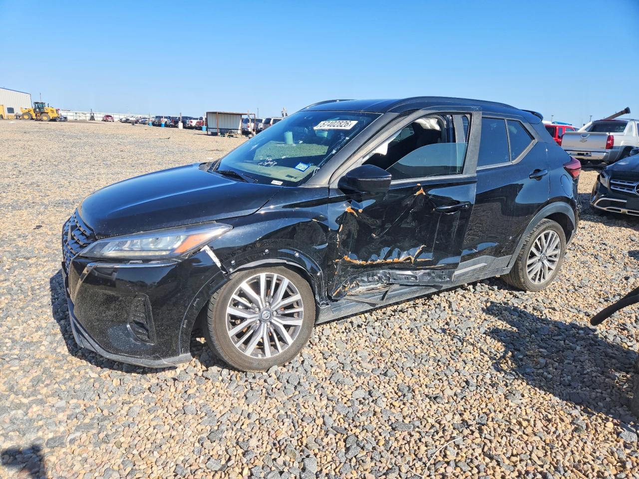 2021 NISSAN KICKS SR
