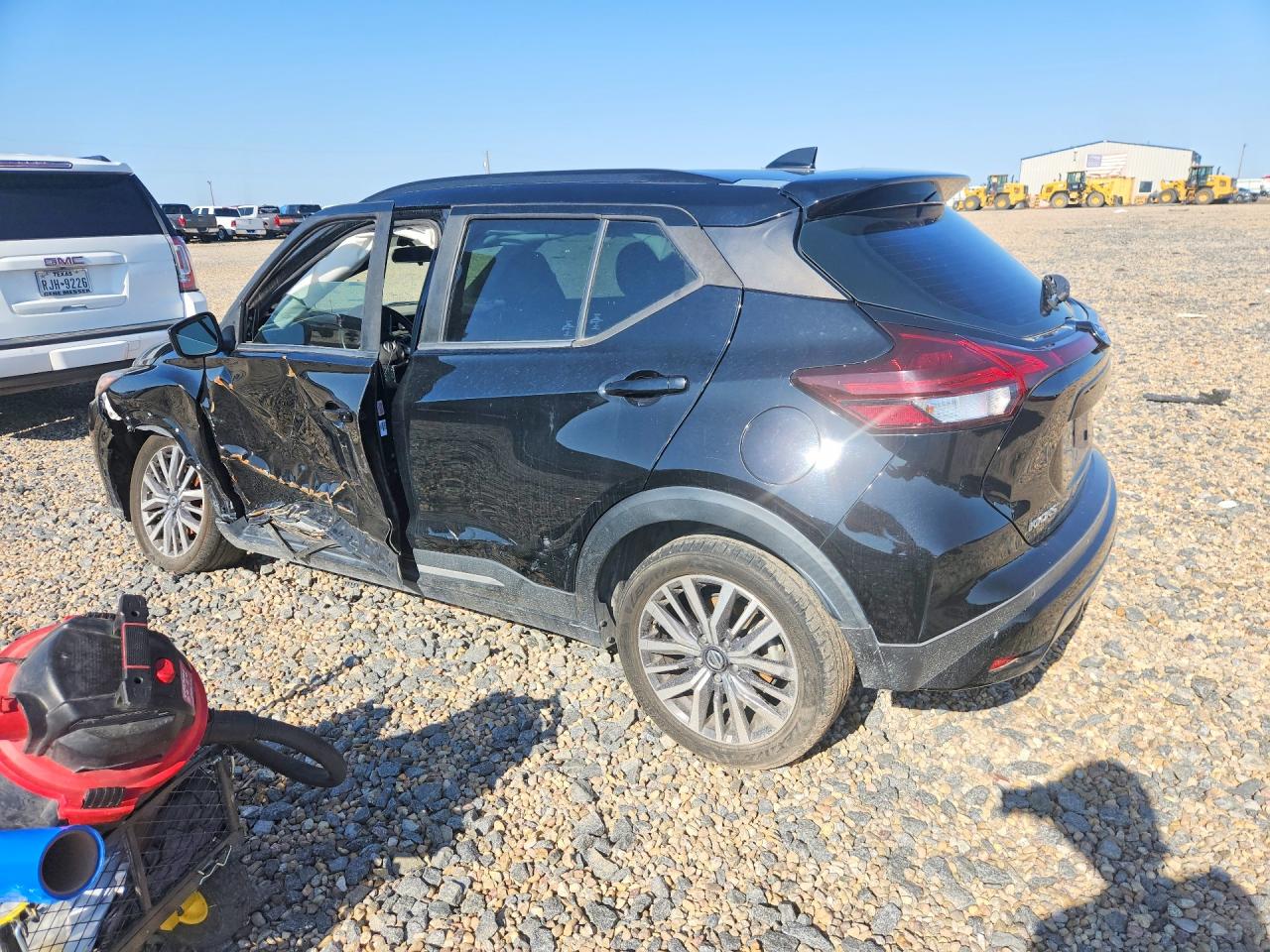 2021 NISSAN KICKS SR — снимка 2