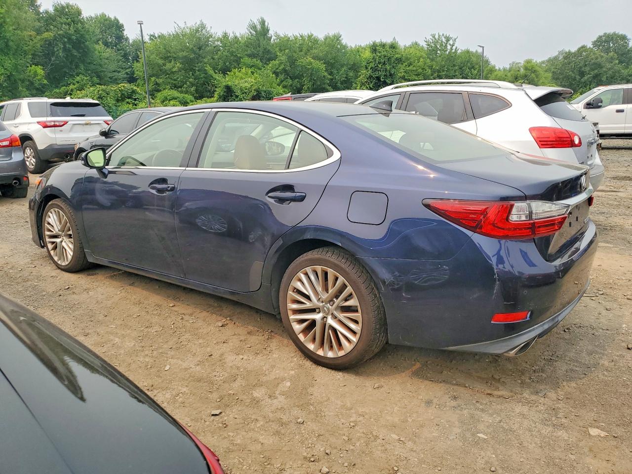 2016 LEXUS ES 350 — снимка 2