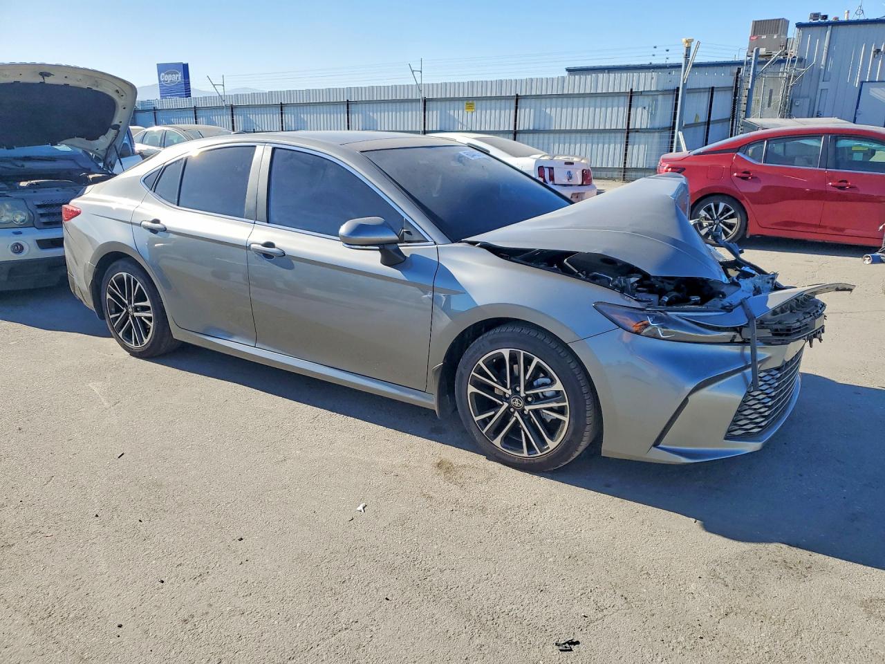 2026 TOYOTA CAMRY XLE — снимка 4