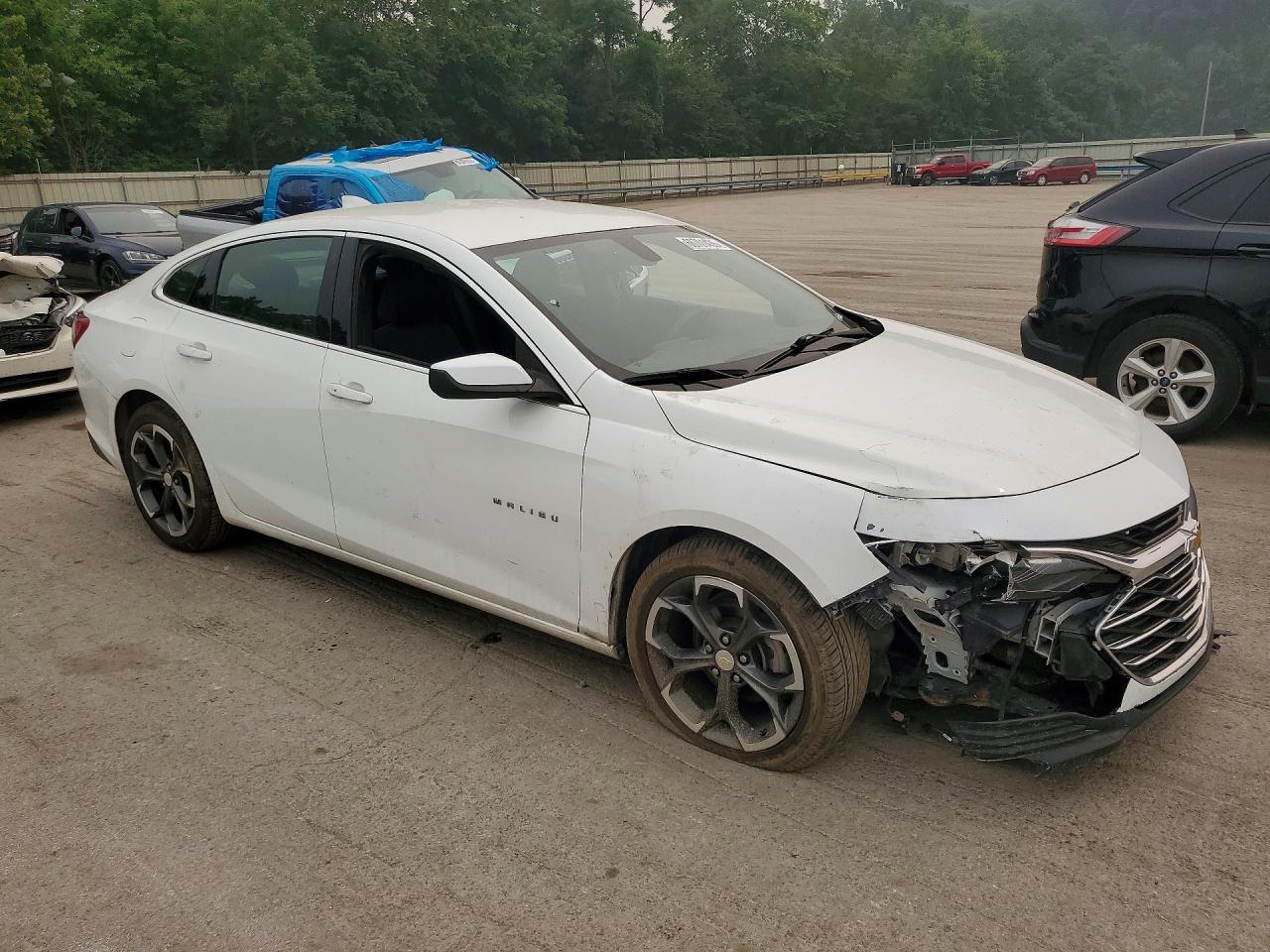 2022 CHEVROLET MALIBU LT — снимка 4