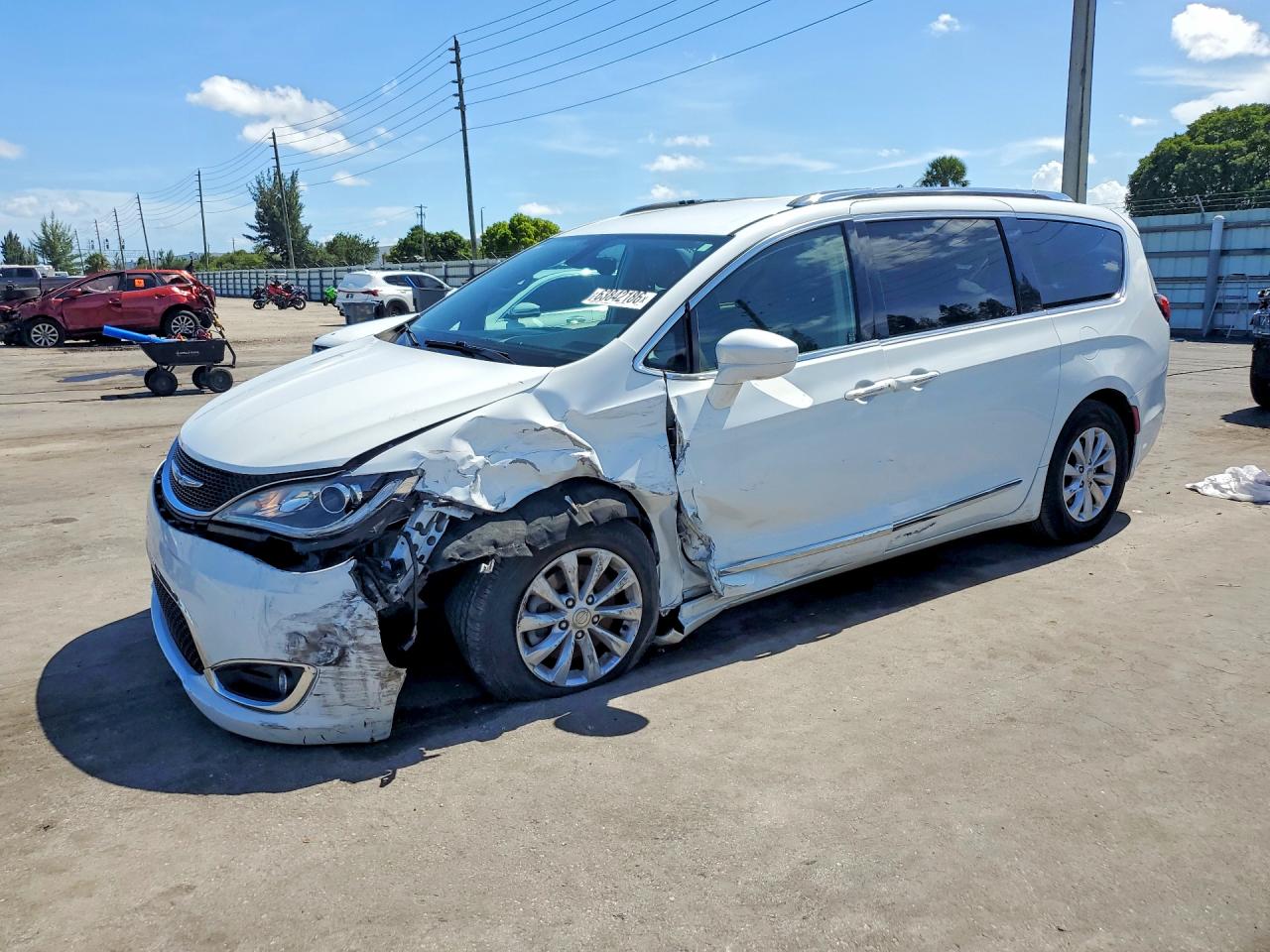 2019 CHRYSLER PACIFICA TOURING L