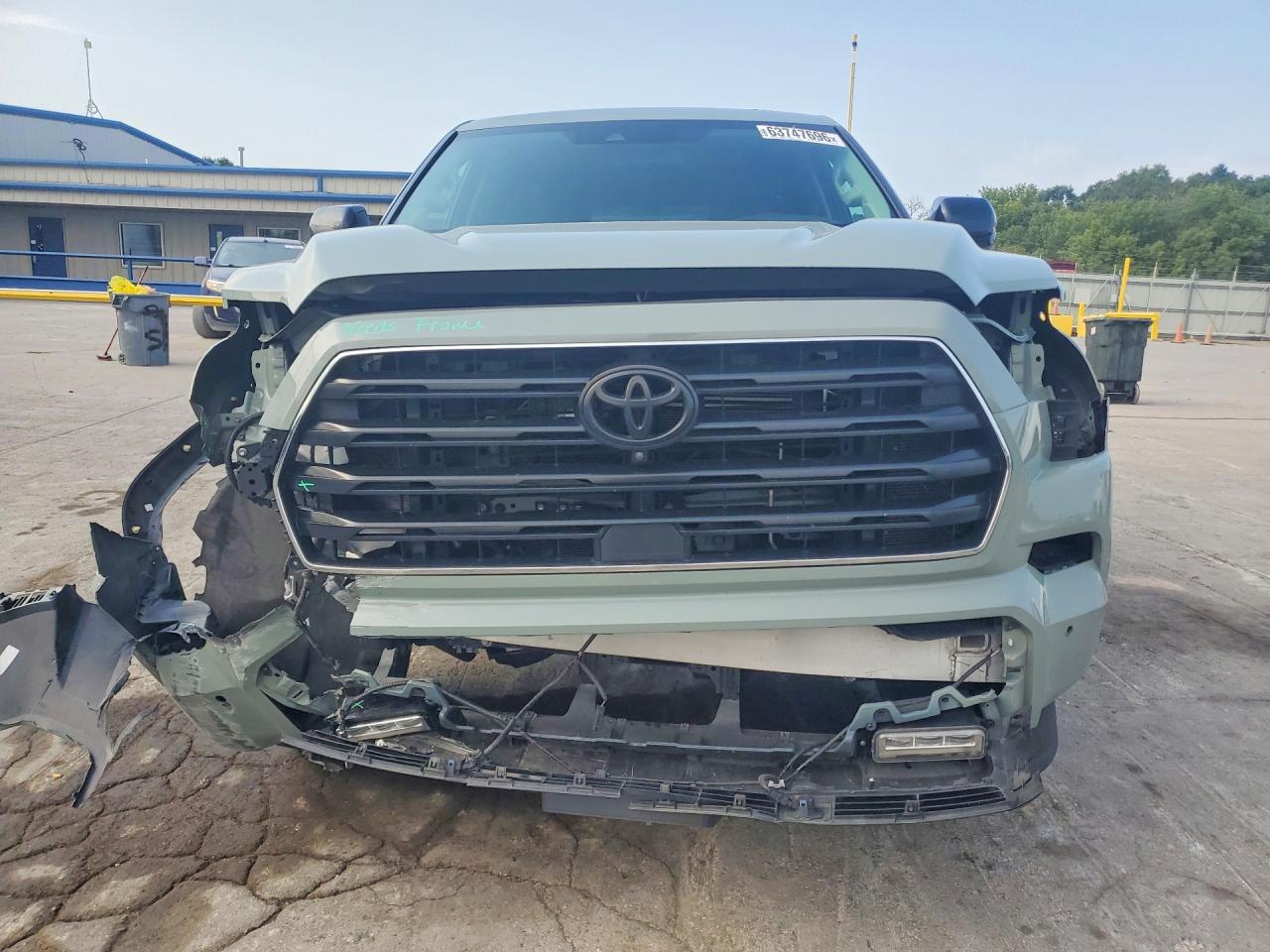 2024 TOYOTA SEQUOIA LIMITED — снимка 5