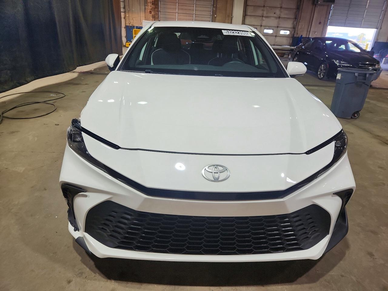 2025 TOYOTA CAMRY SE — снимка 5