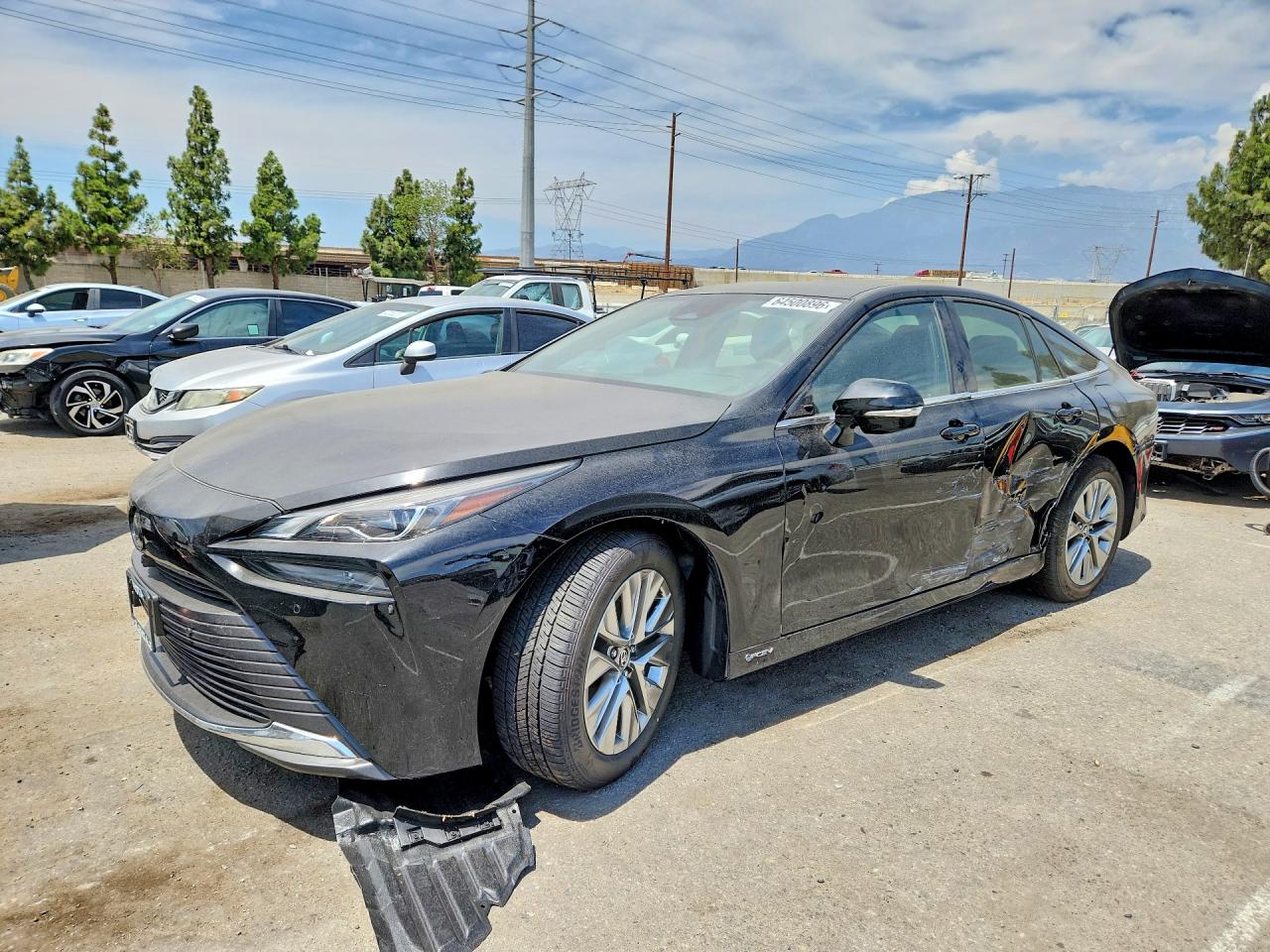 2025 TOYOTA MIRAI XLE