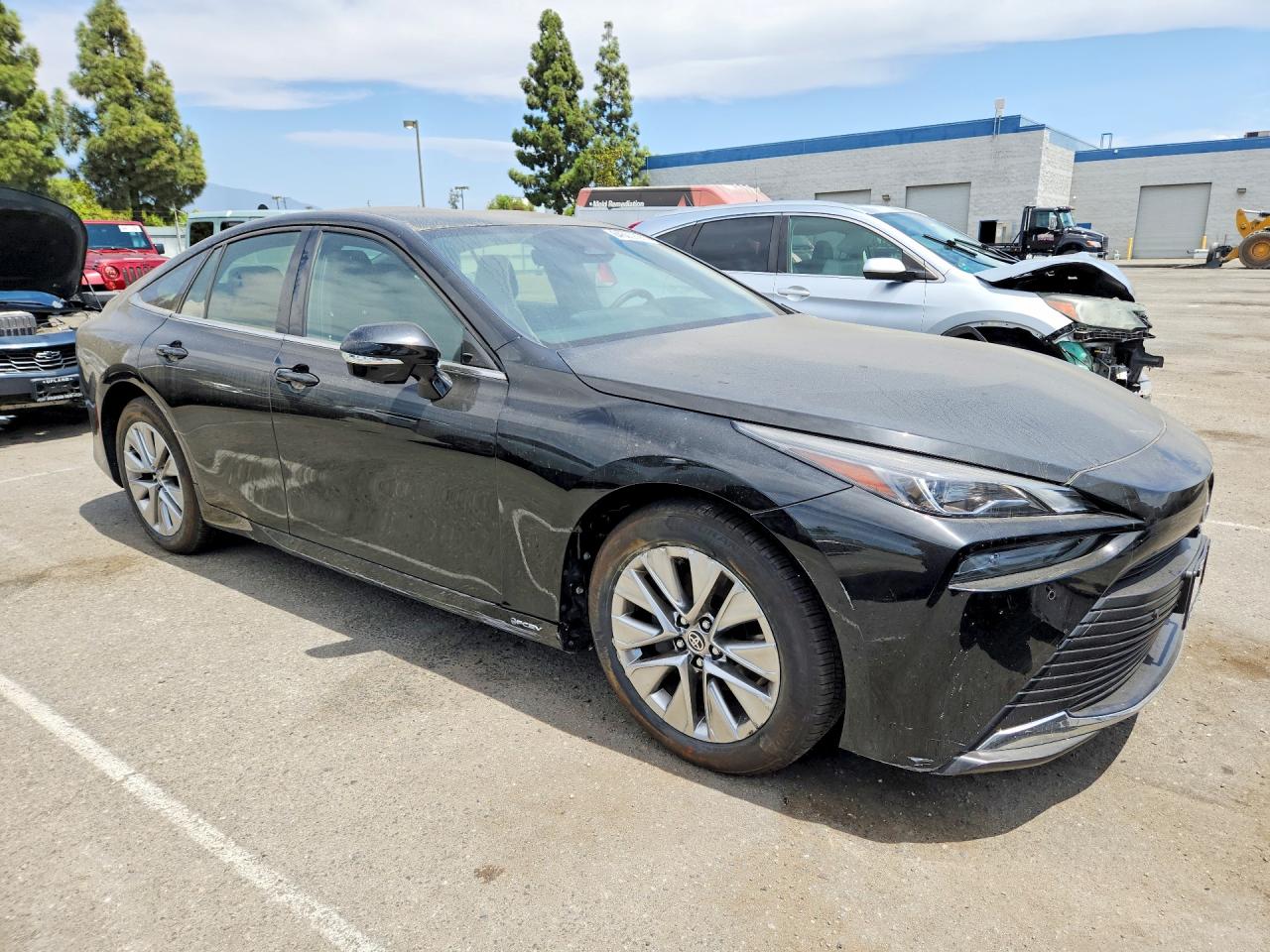 2025 TOYOTA MIRAI XLE — снимка 4