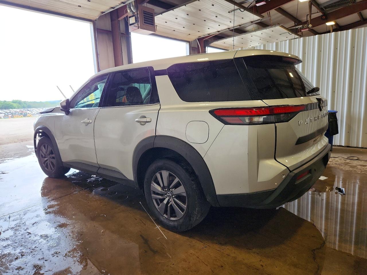 2022 NISSAN PATHFINDER S — снимка 2