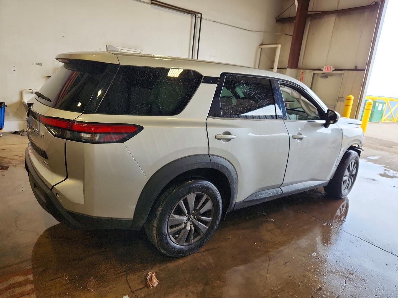 2022 NISSAN PATHFINDER S — снимка 3