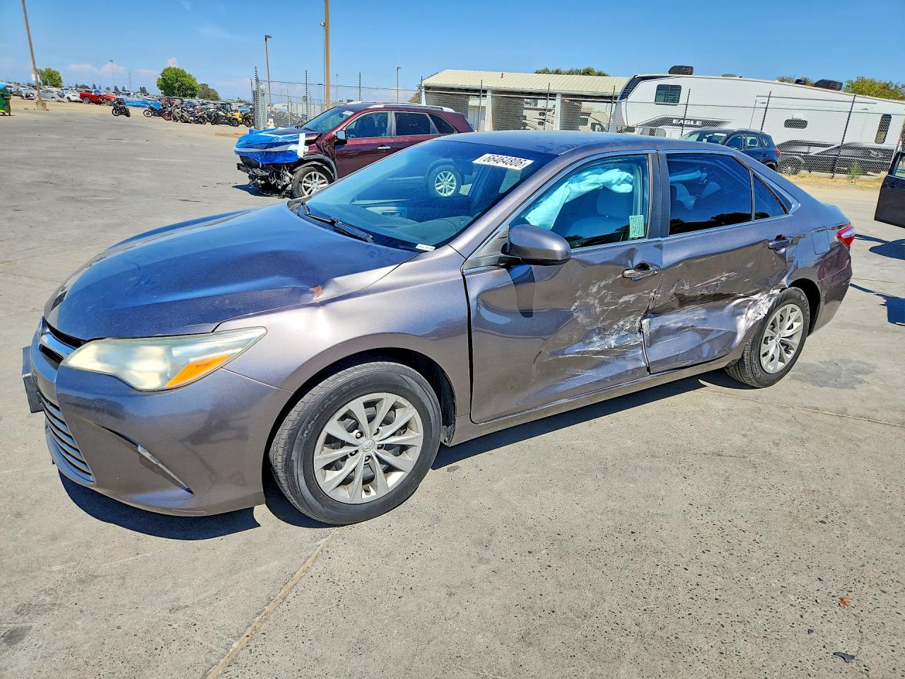 2017 TOYOTA CAMRY LE