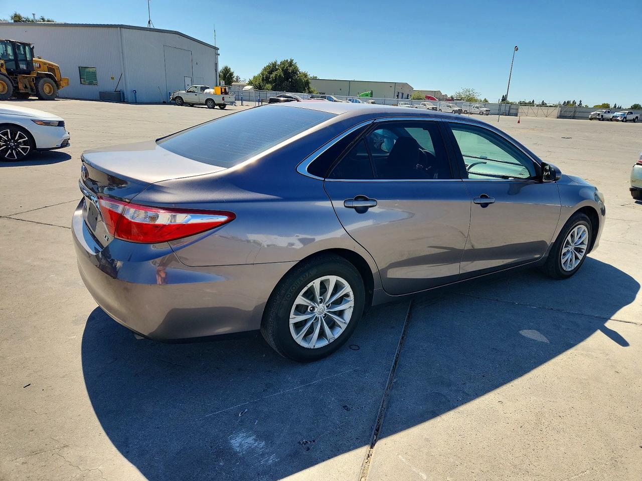 2017 TOYOTA CAMRY LE — снимка 3