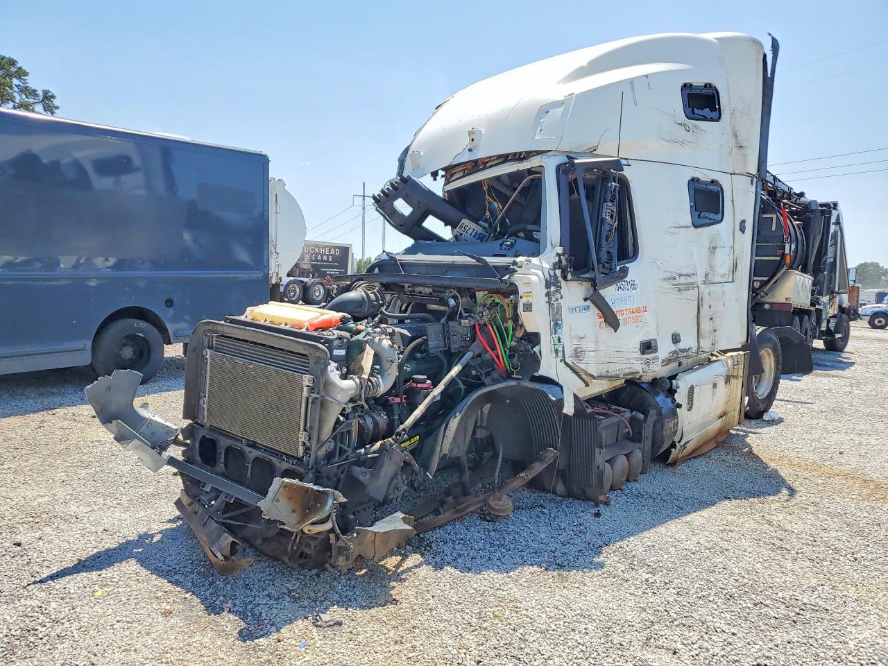 2024 VOLVO VN VNL