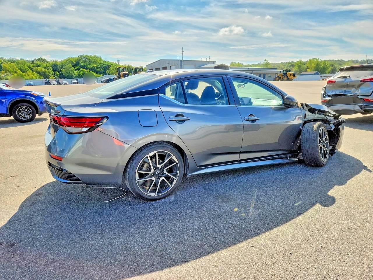 2025 NISSAN SENTRA SR — снимка 3