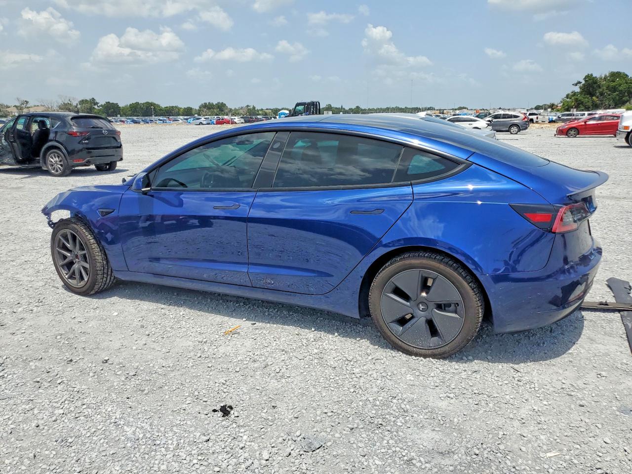 2022 TESLA MODEL 3 — снимка 2