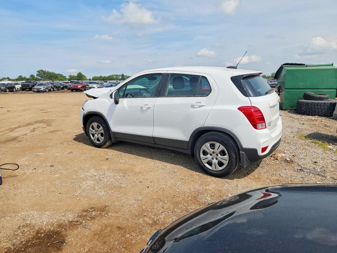 2019 CHEVROLET TRAX LS — снимка 2