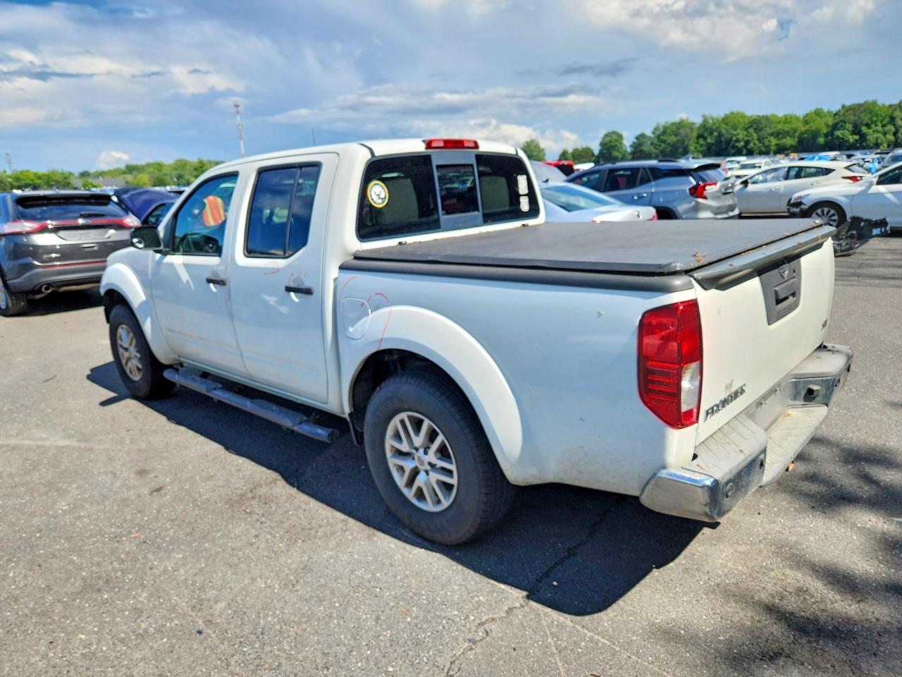 2016 NISSAN FRONTIER SV — снимка 2