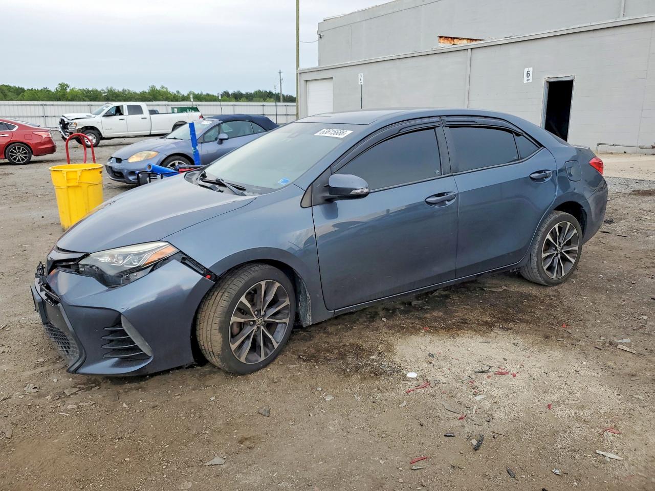 2017 TOYOTA COROLLA SE