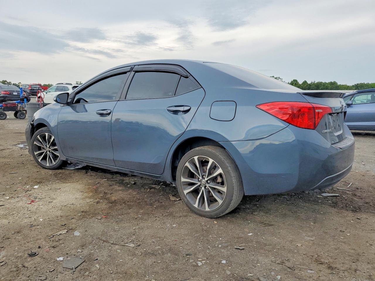 2017 TOYOTA COROLLA SE — снимка 2
