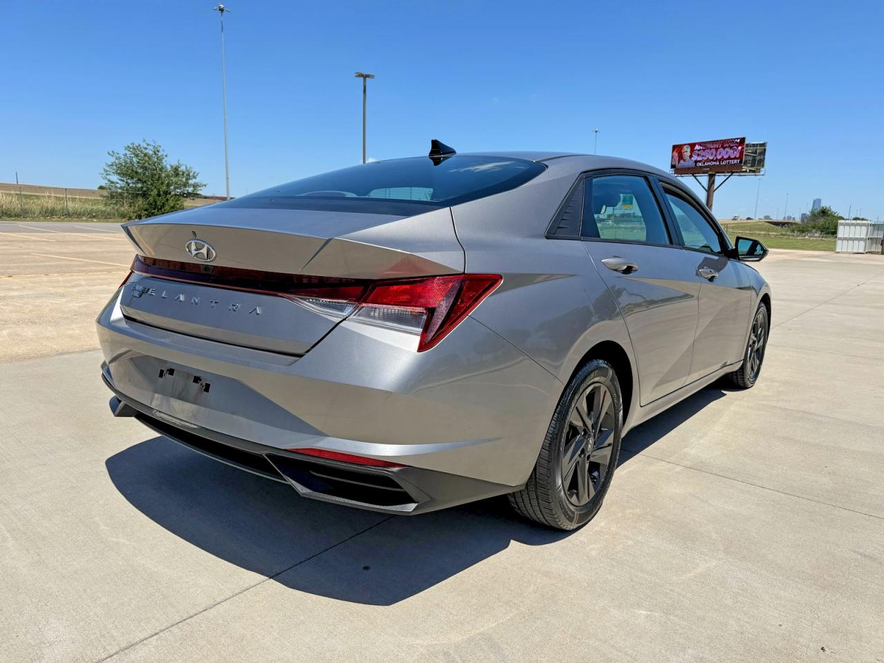 2021 HYUNDAI ELANTRA SEL — снимка 4
