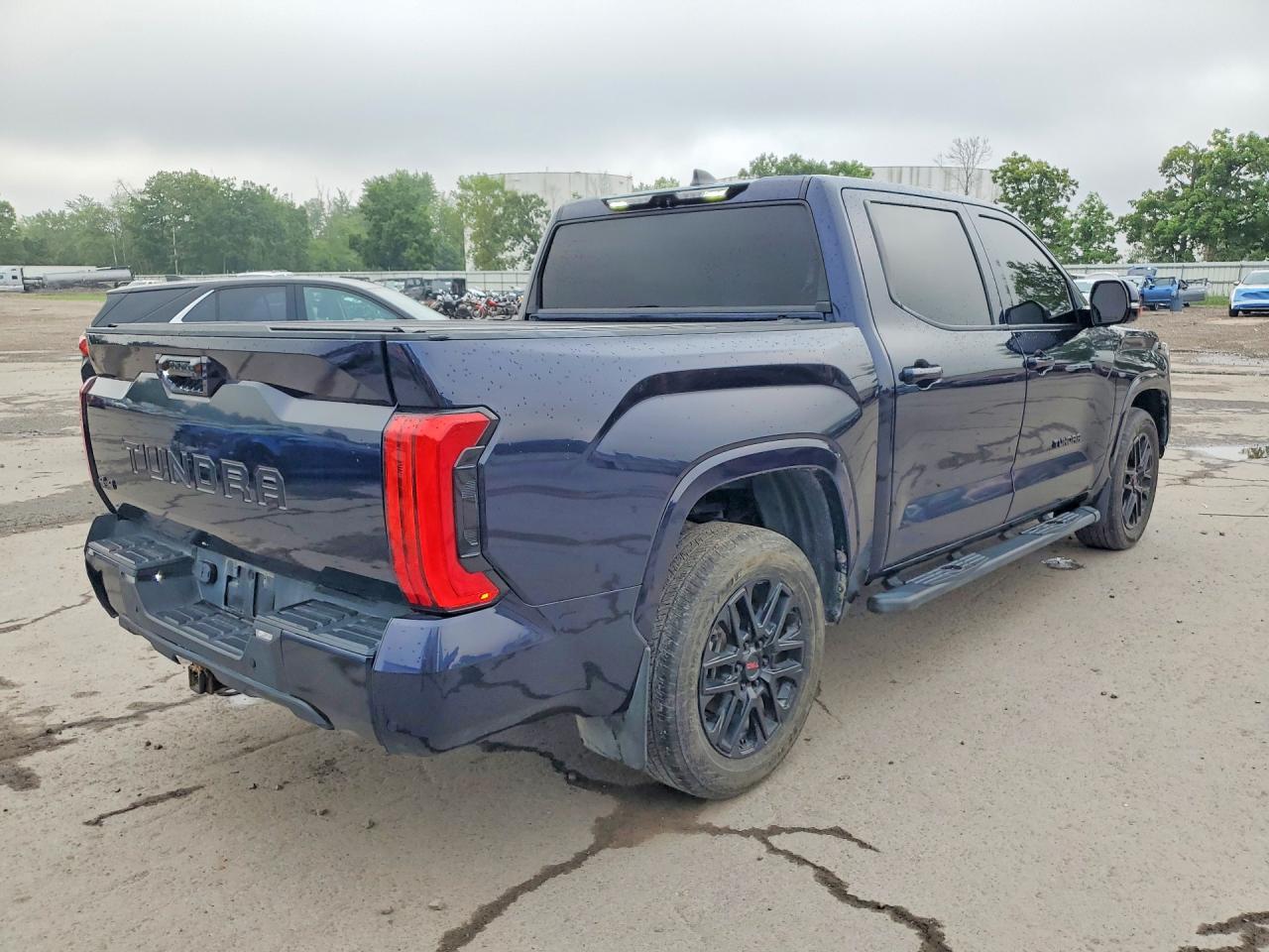 2024 TOYOTA TUNDRA CREWMAX — снимка 3