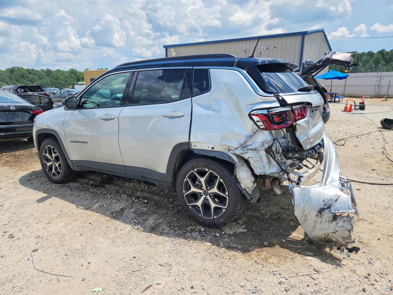 2025 JEEP COMPASS LIMITED — снимка 2
