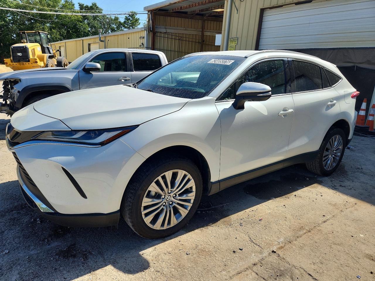 2024 TOYOTA VENZA LIMITED