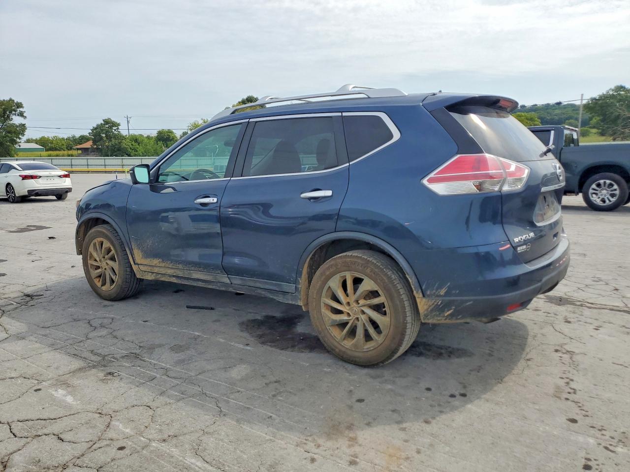 2015 NISSAN ROGUE SL — снимка 2