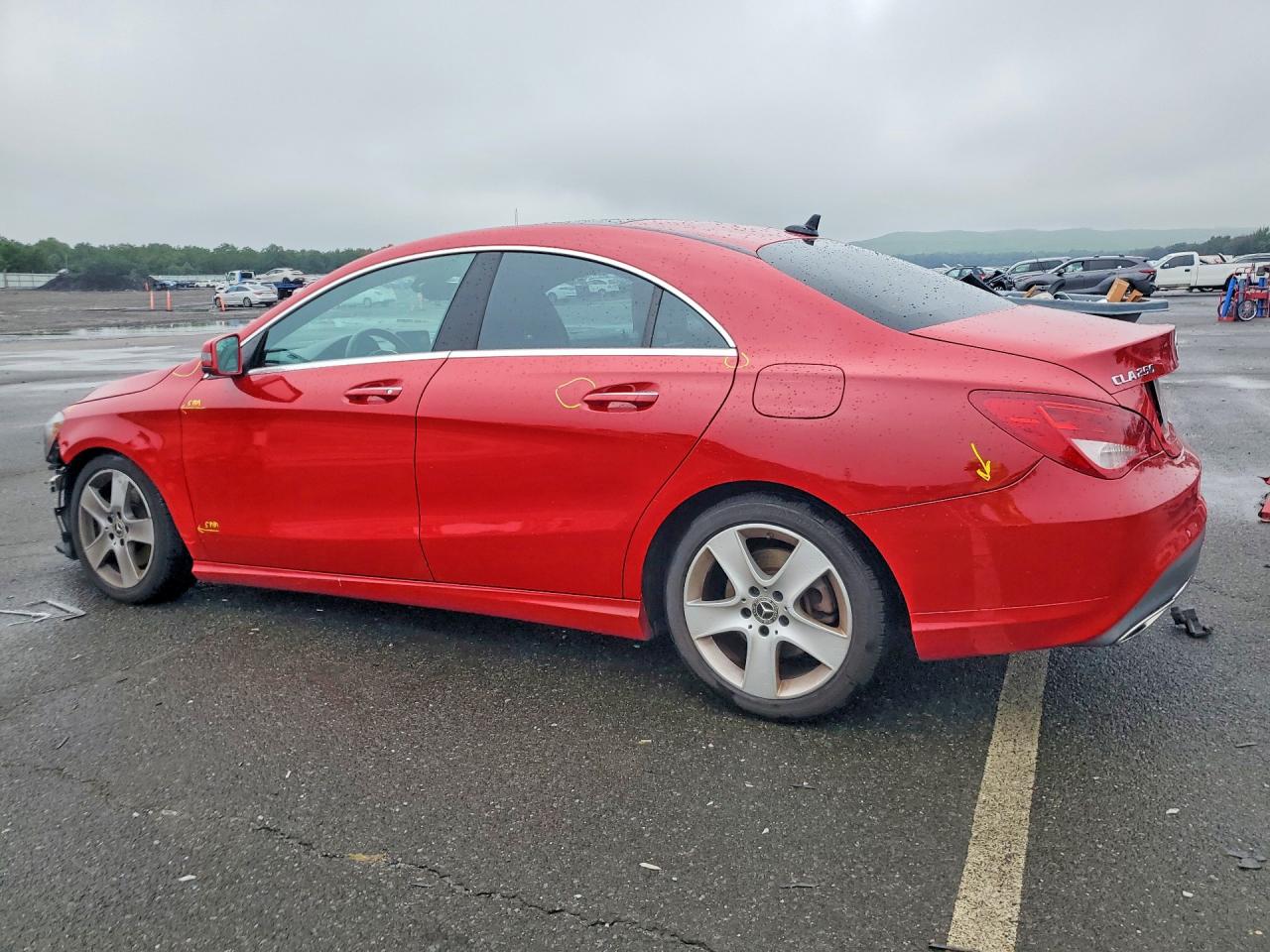 2019 MERCEDES-BENZ CLA 250 4MATIC — снимка 2