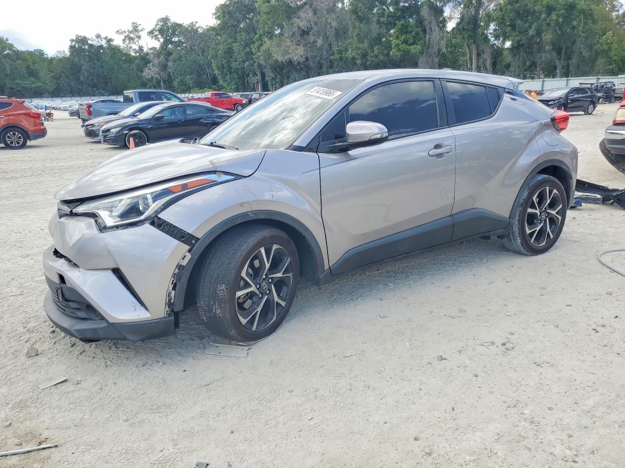 2019 TOYOTA C-HR XLE