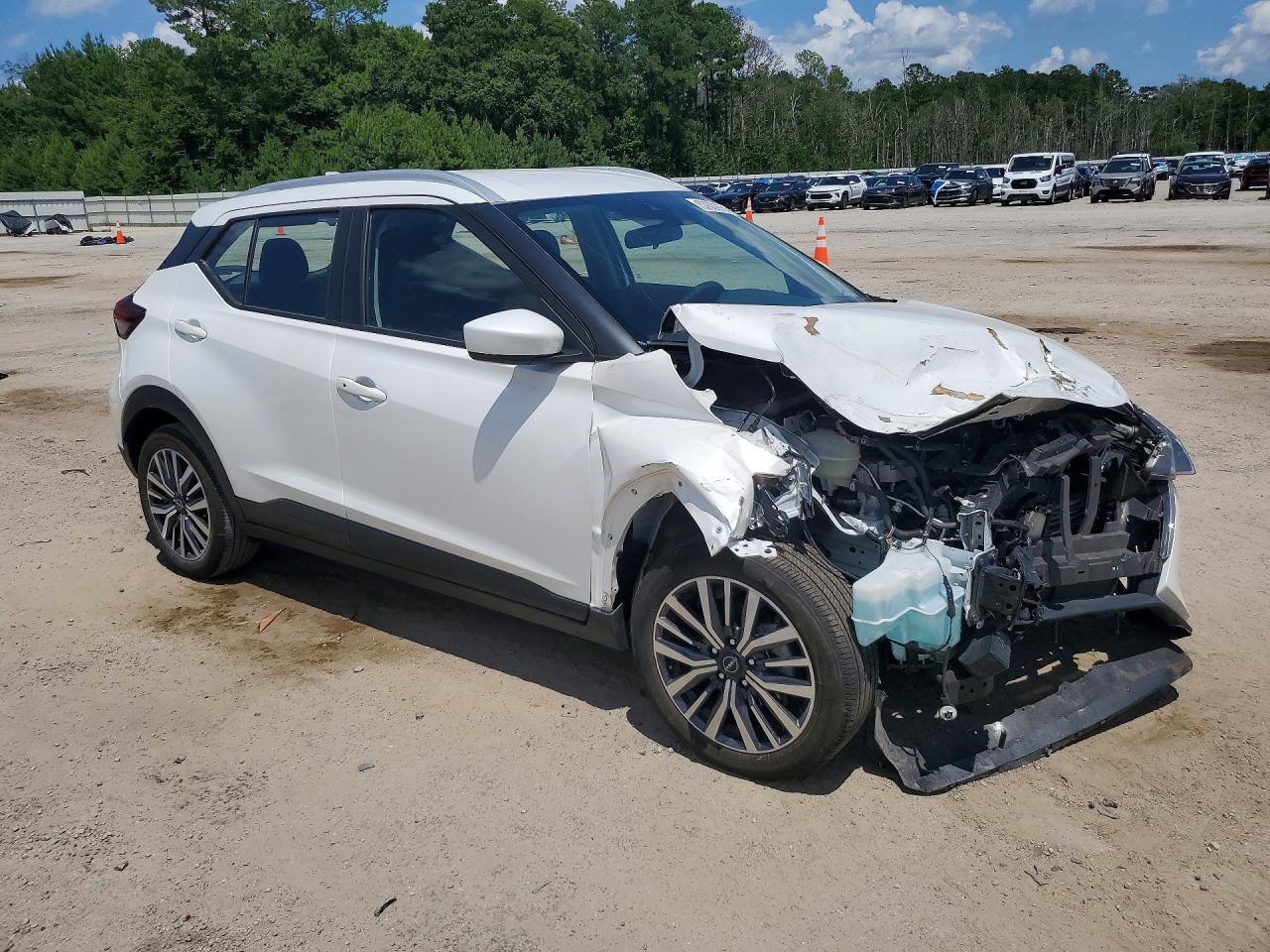 2024 NISSAN KICKS SV — снимка 4