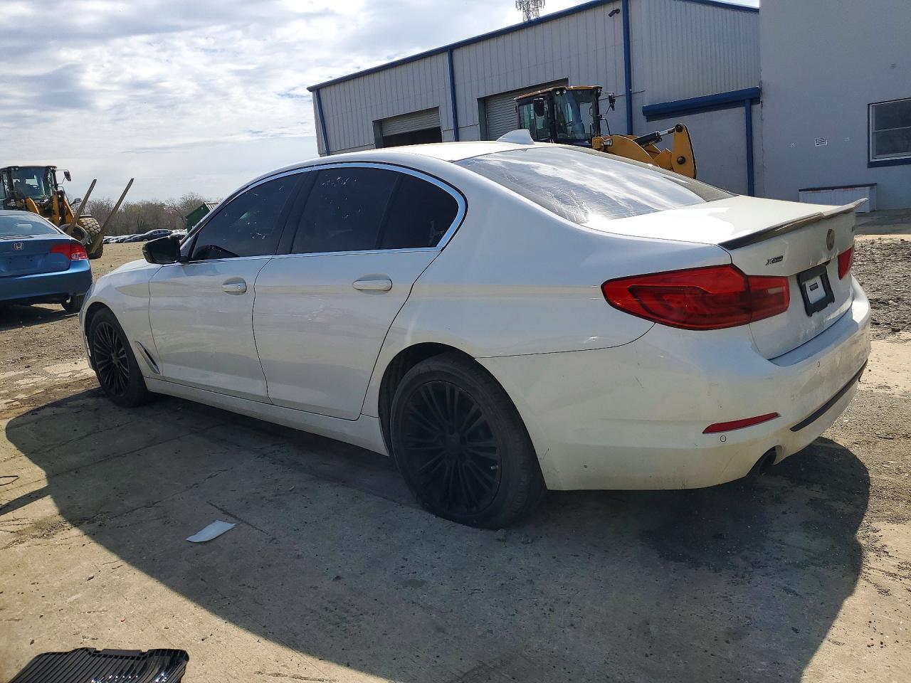 2019 BMW 530 XI — снимка 2