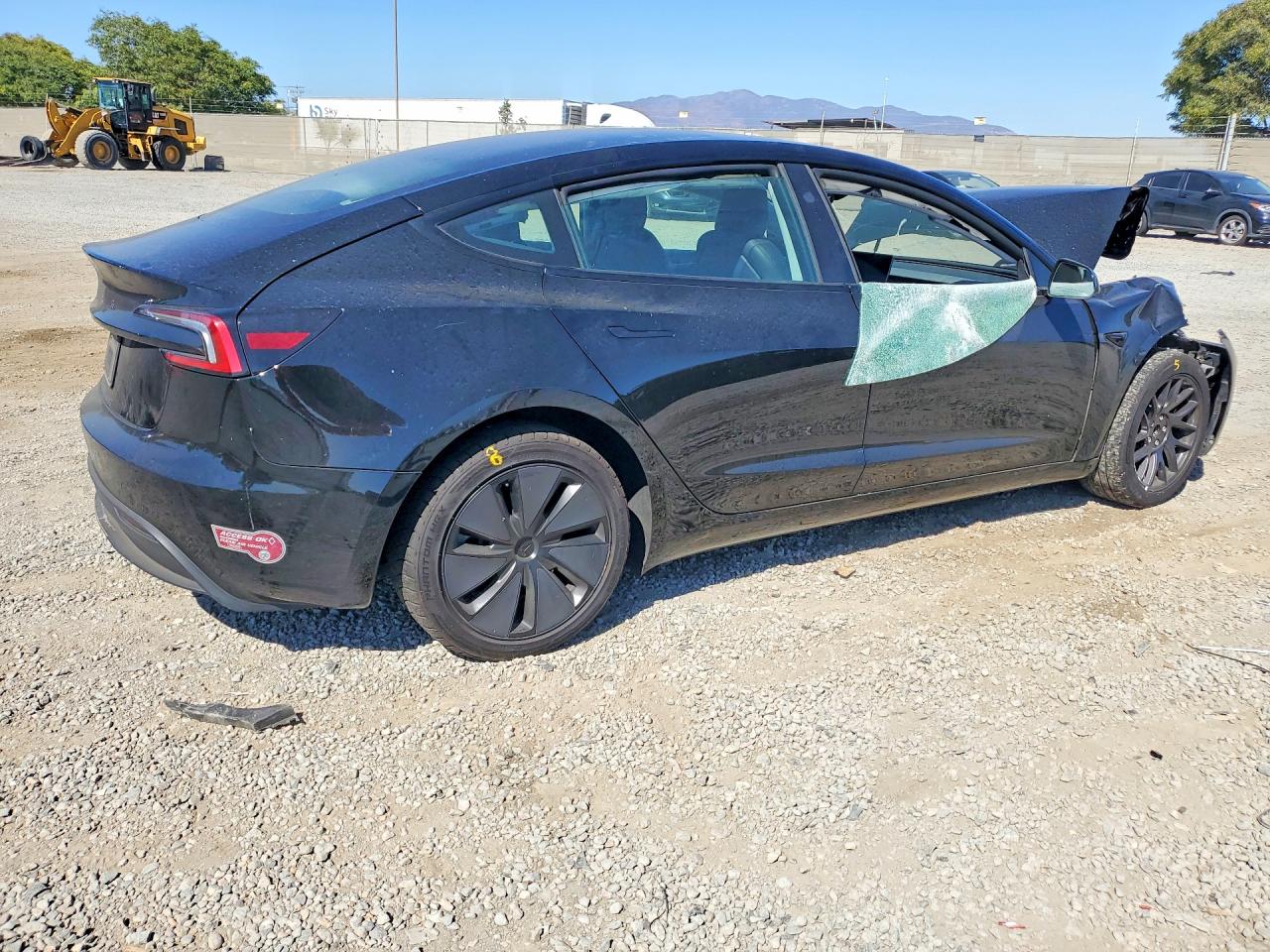 2024 TESLA MODEL 3 — снимка 3