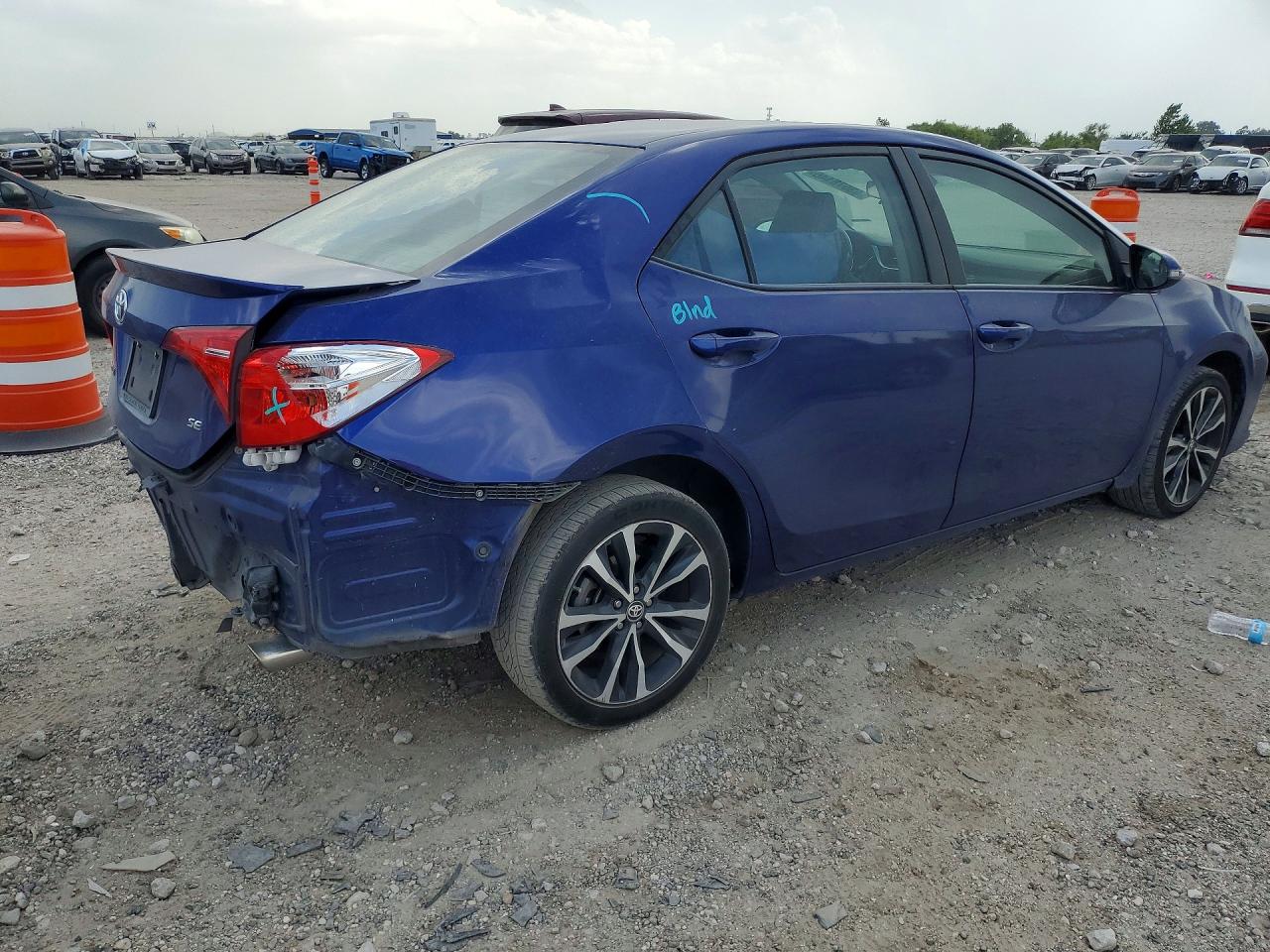 2017 TOYOTA COROLLA SE — снимка 3