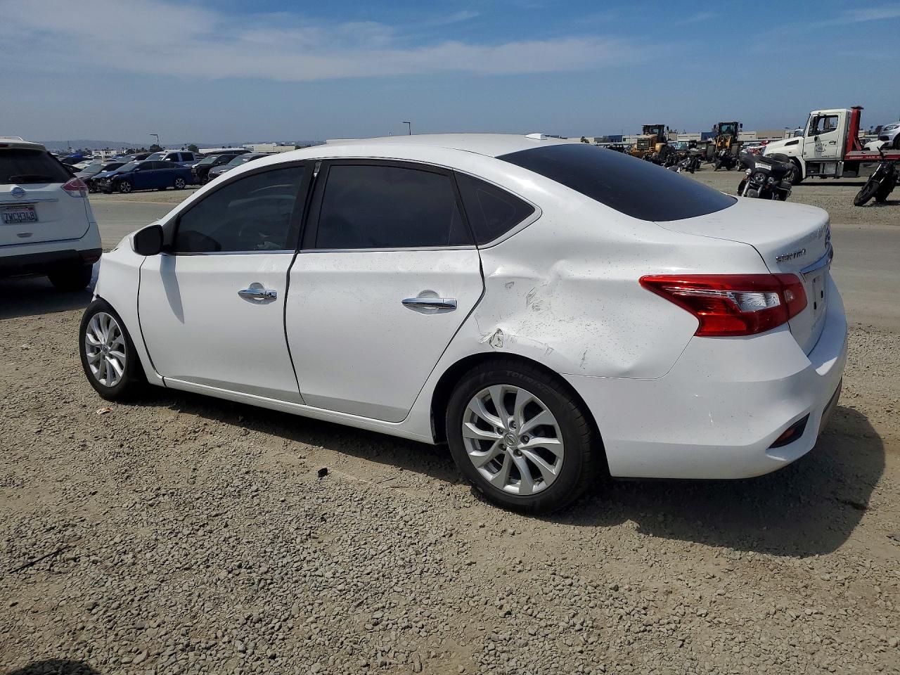 2019 NISSAN SENTRA SV — снимка 2