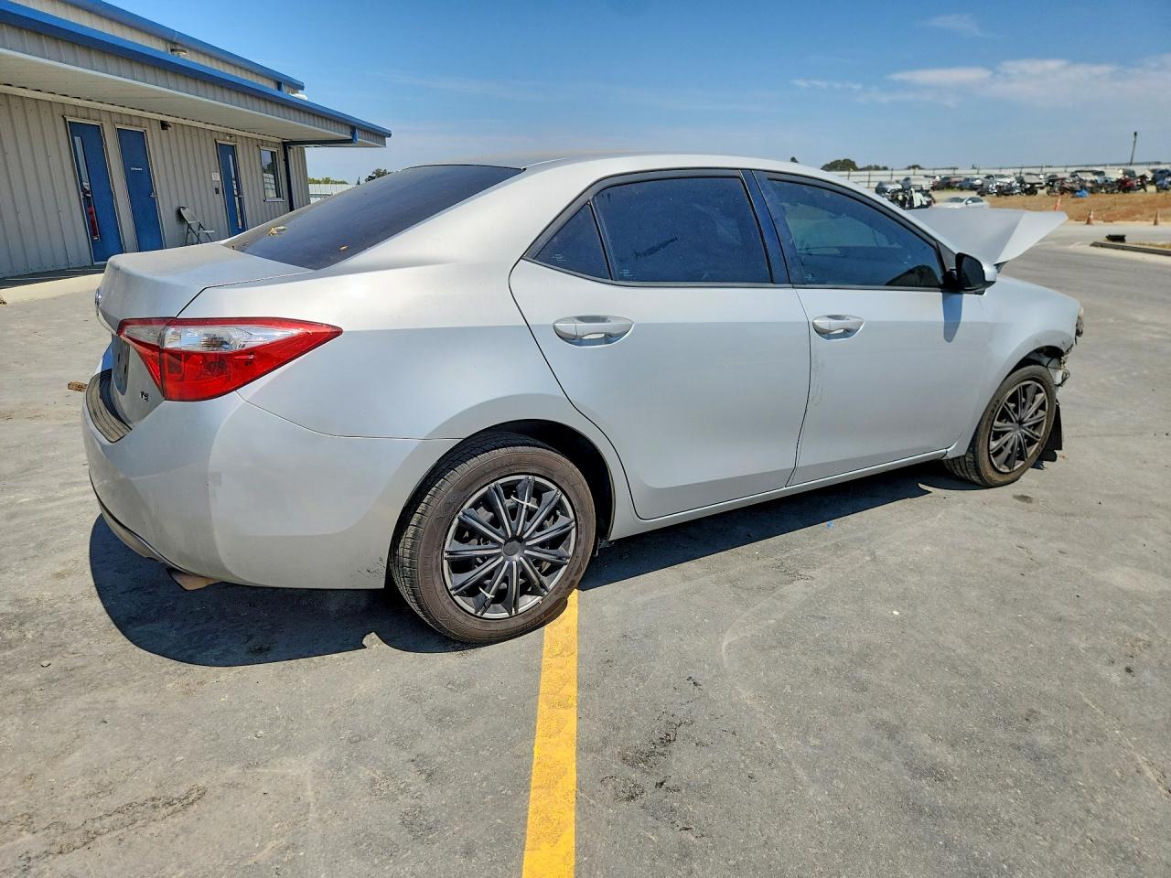 2016 TOYOTA COROLLA LE — снимка 3