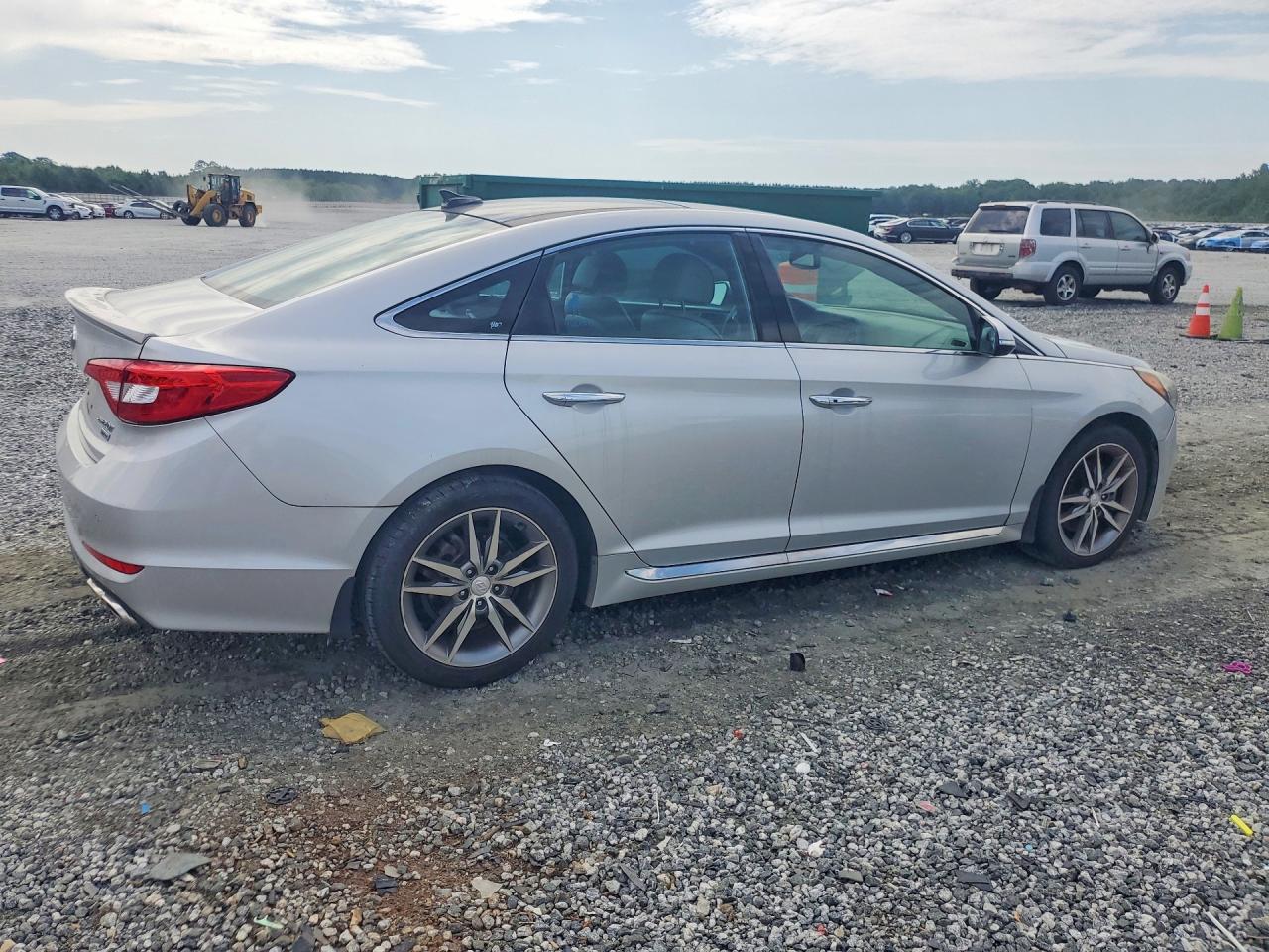 2015 HYUNDAI SONATA LIMITED 2.0T — снимка 3