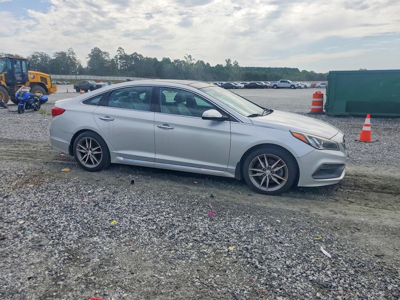 2015 HYUNDAI SONATA LIMITED 2.0T — снимка 4