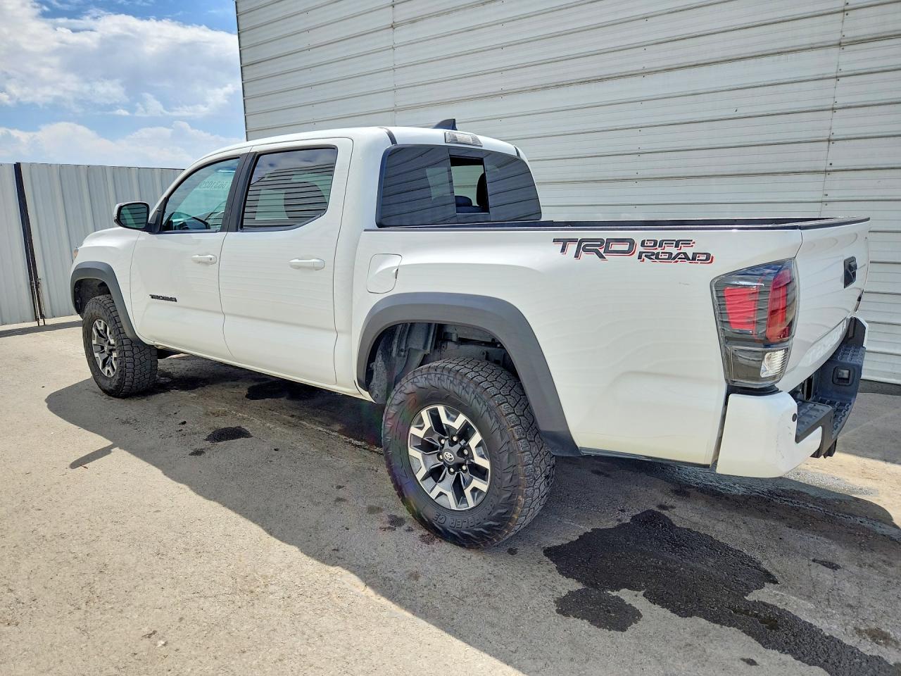 2023 TOYOTA TACOMA TRD OFF-ROAD — снимка 2