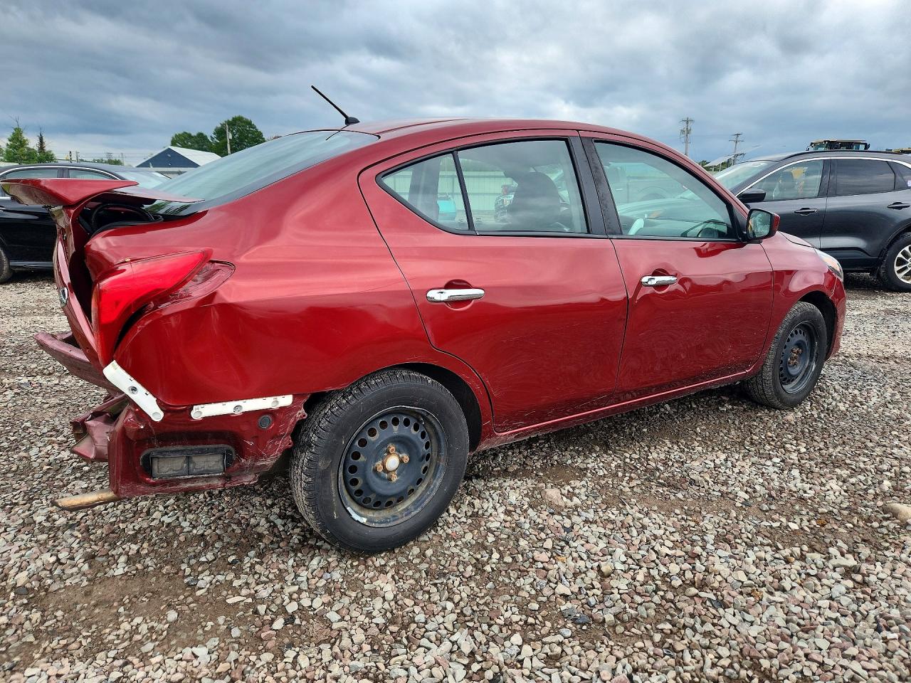 2019 NISSAN VERSA SV — снимка 3