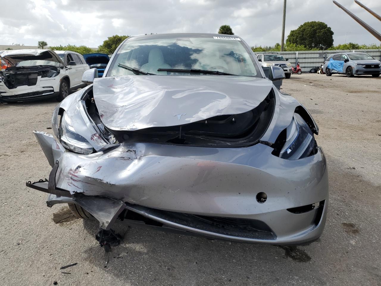 2024 TESLA MODEL Y — снимка 5
