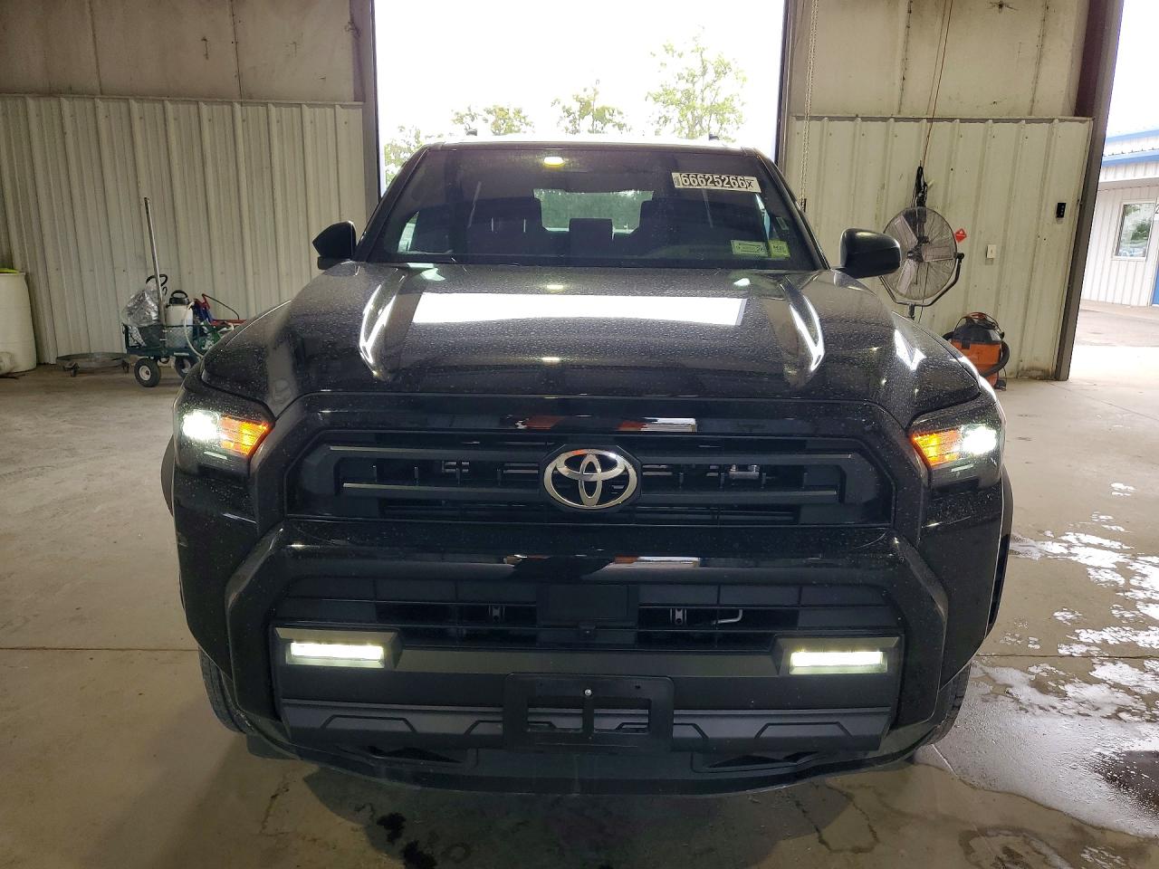 2026 TOYOTA 4RUNNER SR5 — снимка 5