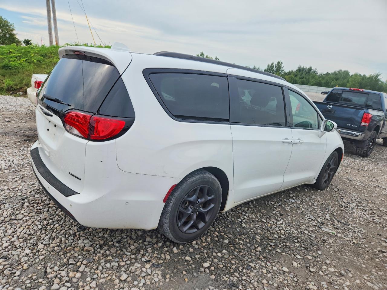 2018 CHRYSLER PACIFICA LIMITED — снимка 3