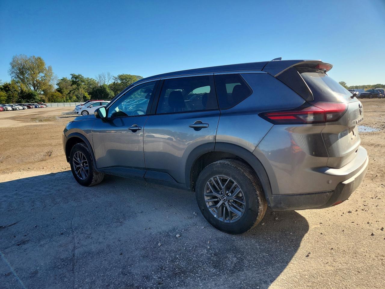 2026 NISSAN ROGUE SV — photo 2