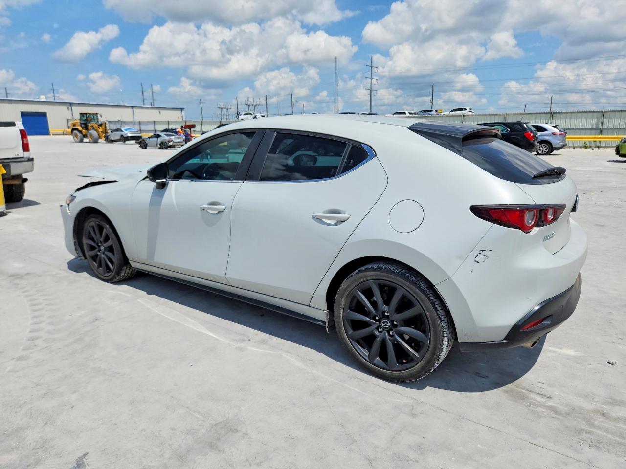 2024 MAZDA 3 SELECT SPORT — снимка 2