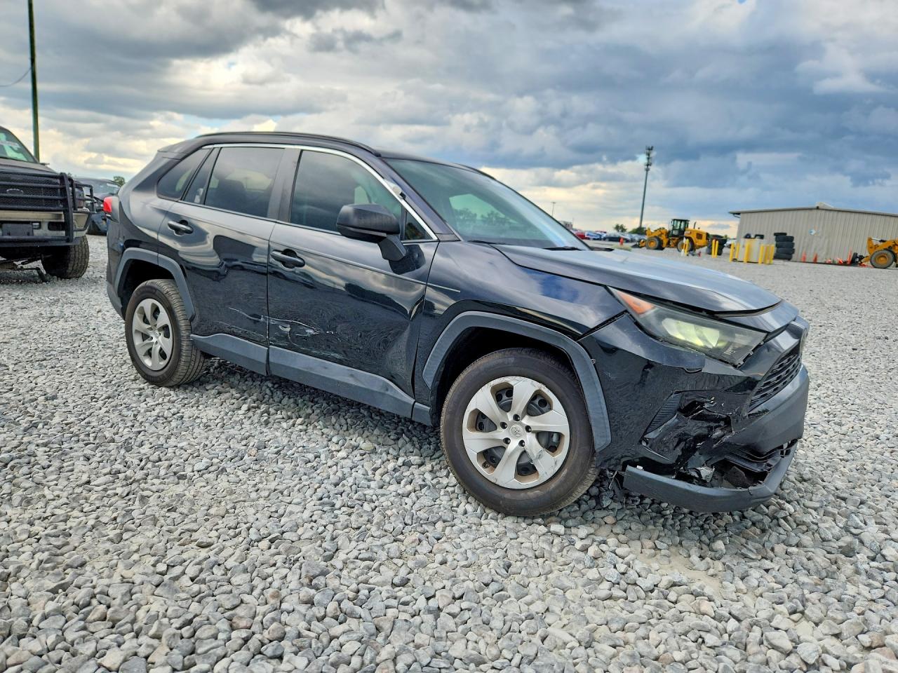 2021 TOYOTA RAV4 LE — снимка 4