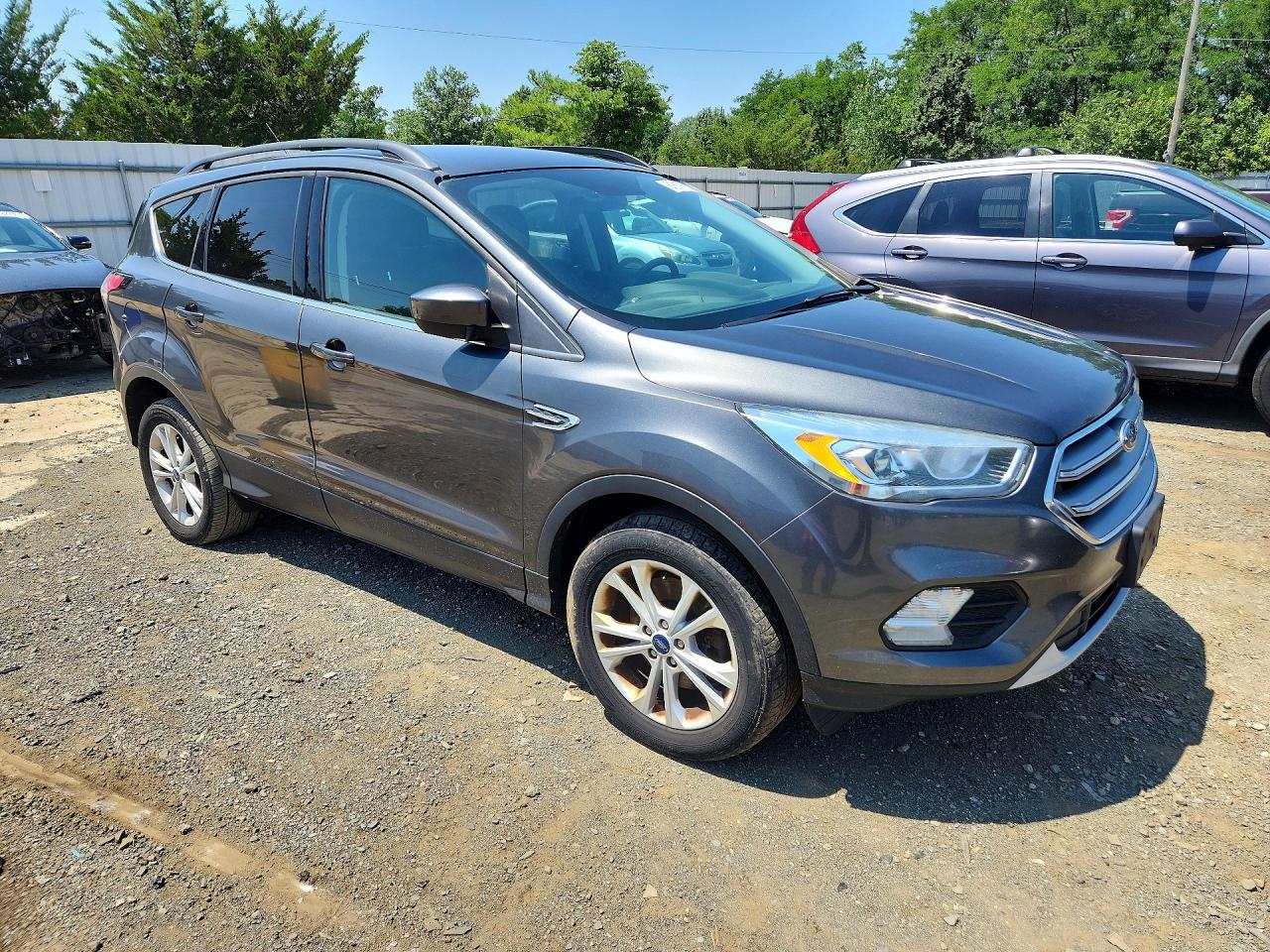 2017 FORD ESCAPE SE — снимка 4