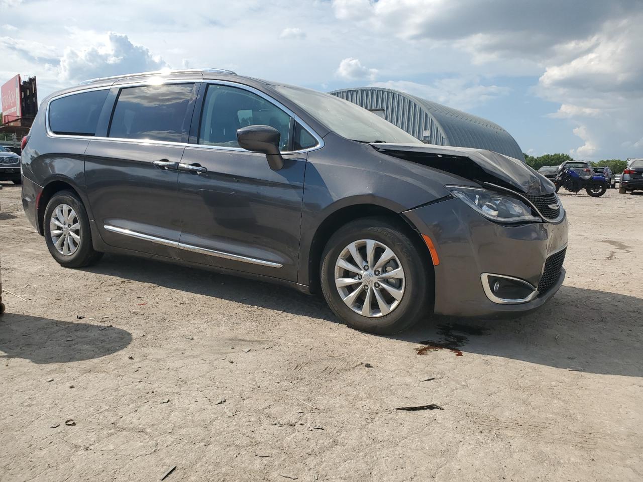 2018 CHRYSLER PACIFICA TOURING L — снимка 4