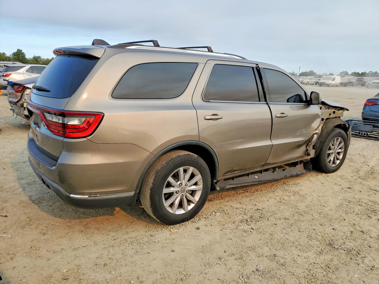 2016 DODGE DURANGO SXT — снимка 3