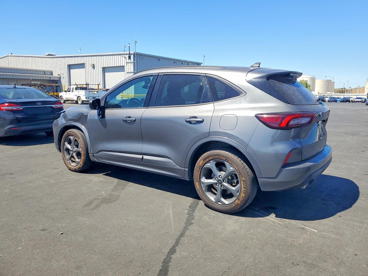 2023 FORD ESCAPE ST LINE — снимка 2